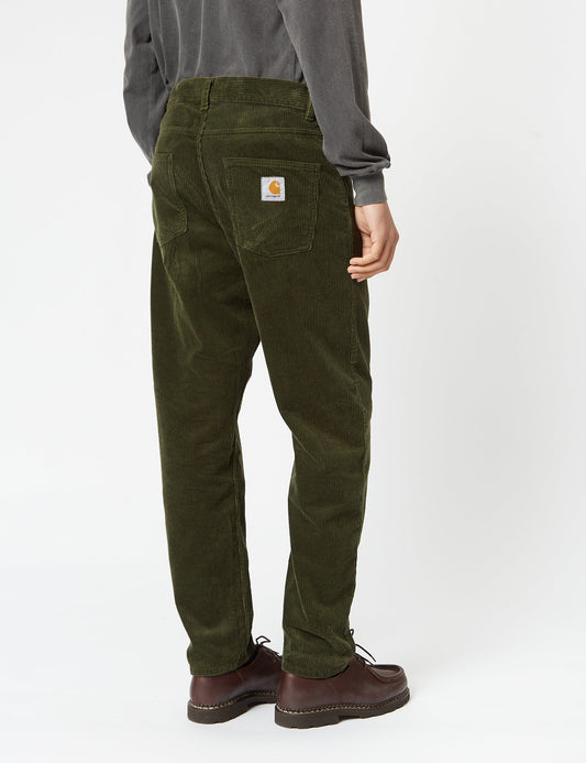 Pantalon Newel en velours côtelé (coupe décontractée) - Vert Végétal
