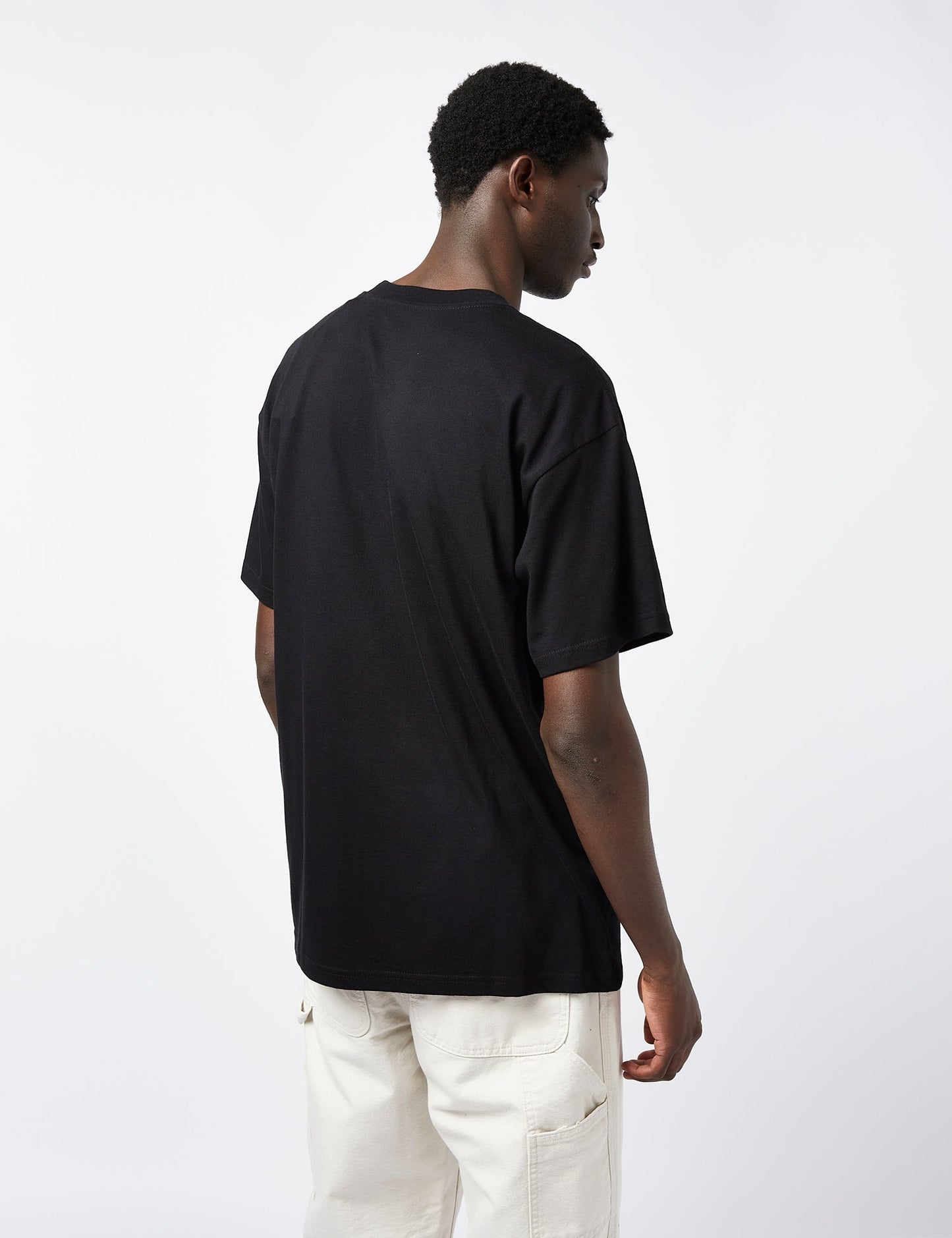 Built T-Shirt (locker geschnitten) – Schwarz